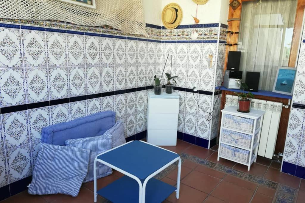 Casa Con Terraza/Confortable House With Terrace Aigues Luaran gambar